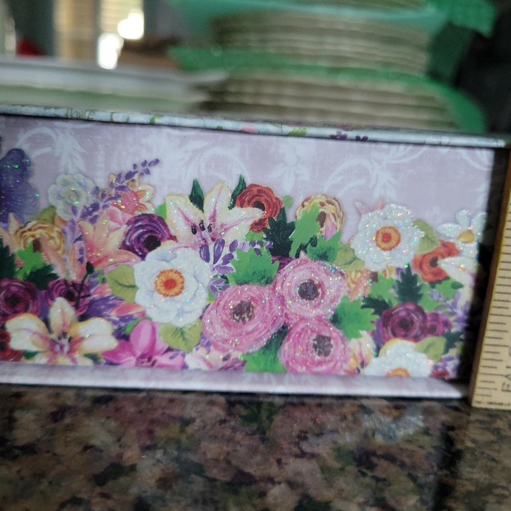 Music Box - Picture 2 of 10